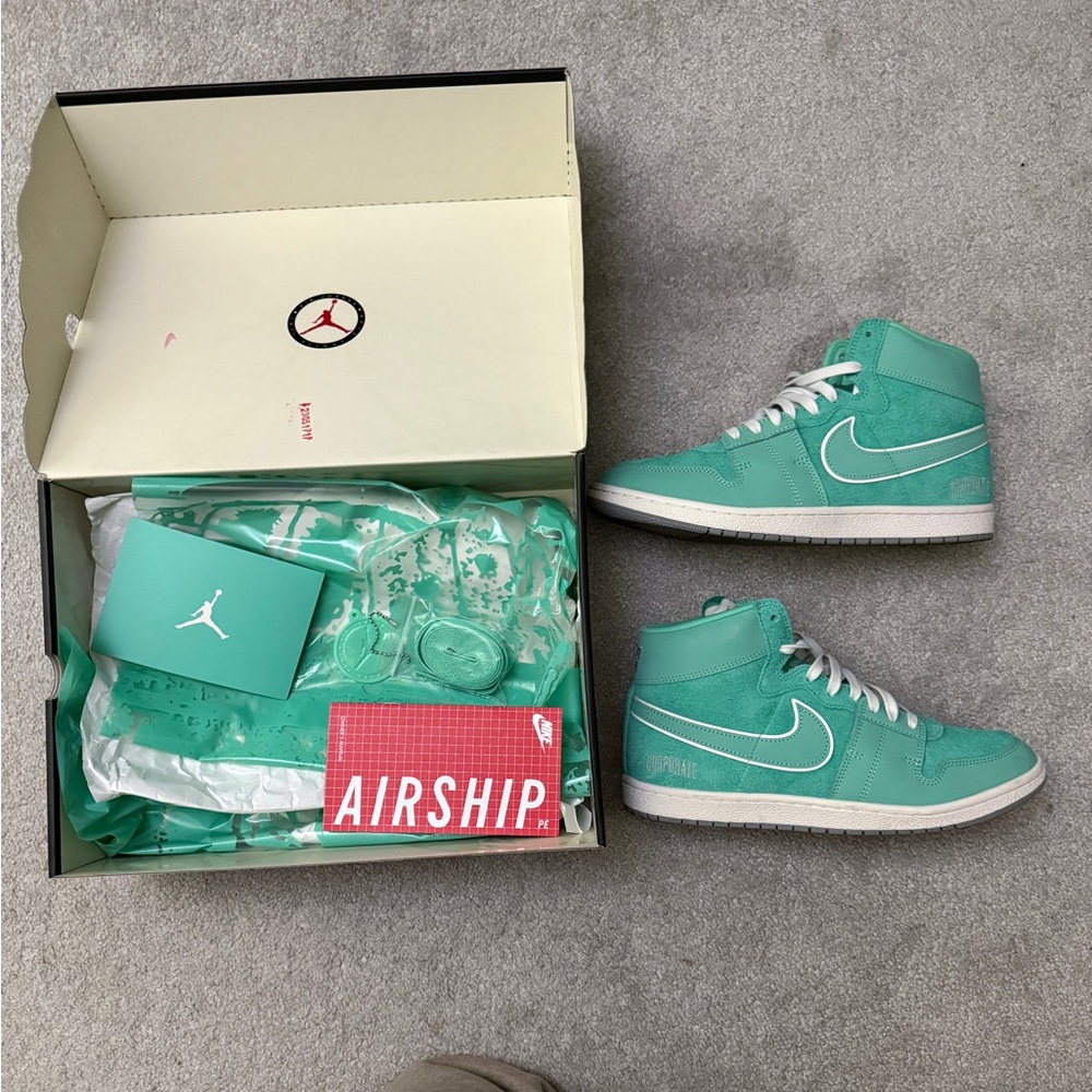 Nike Corporate Got ‘Em’ Airship Teal High-Top Sneakers